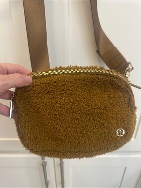 lululemon athletica Brown Sherpa Crossbody Pouch